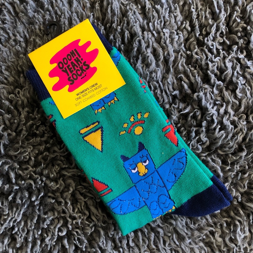 🧦 4 for $20 - Totem Socks